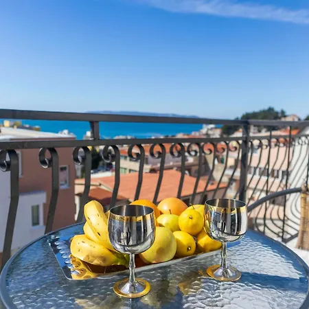 Apartment Julijana Makarska