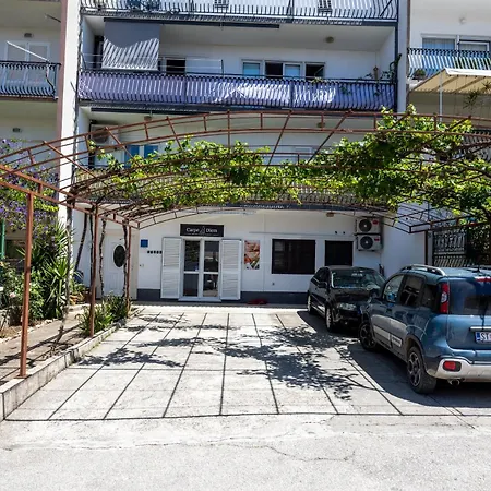 Julijana Apartman