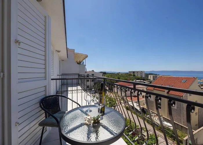 Julijana * 마카르스카